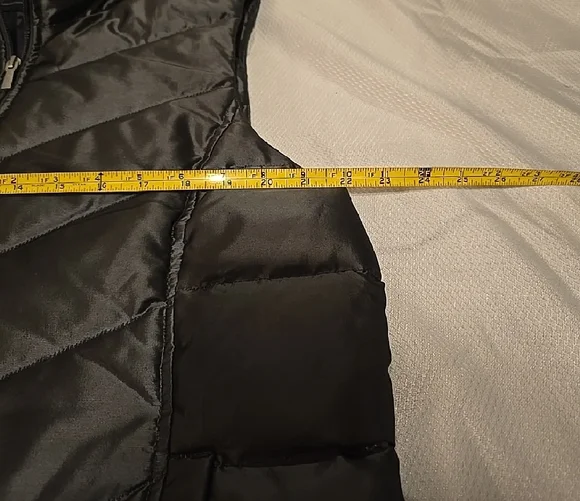 Lands' End Women's Charcoal Puffer Vest Large/Tall. - Picture 3 of 5